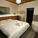 Mahzen Hotel